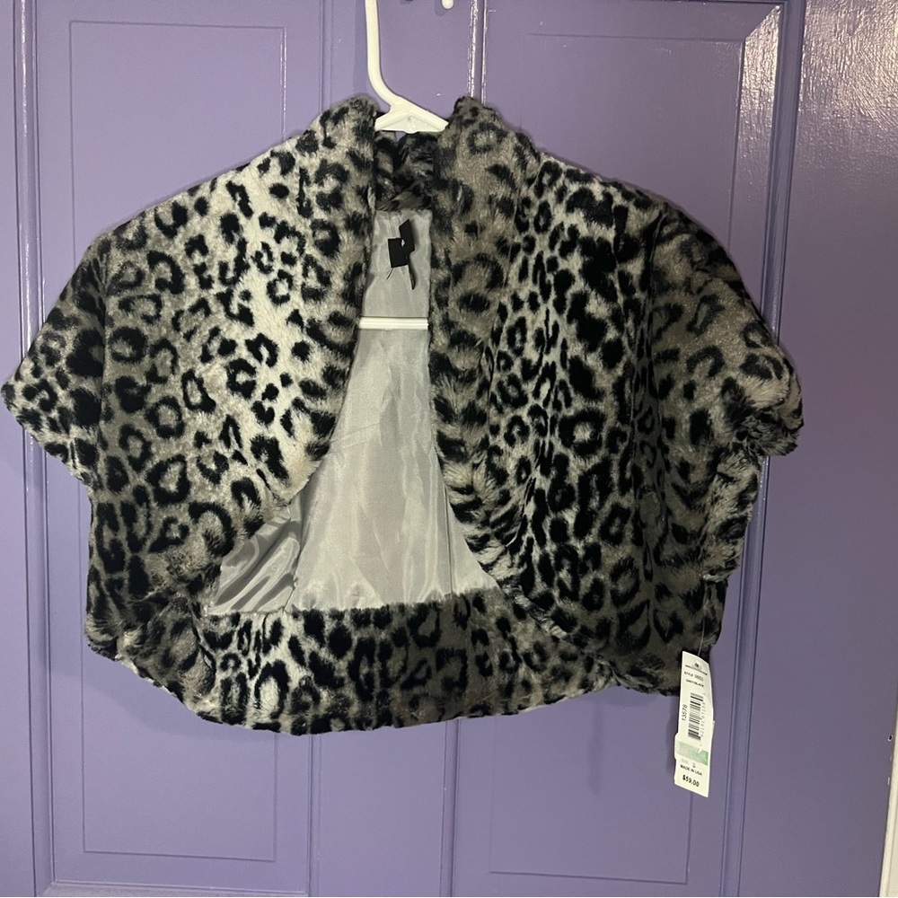 R&M Richards Black and Gray Faux Fur Shrug